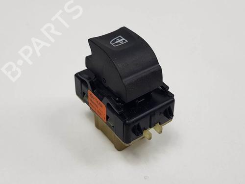 Used Right front window switch Right front window switch DACIA DUSTER (HS_) 1.5 dCi 4x4 (109 hp) 15807688 15807688