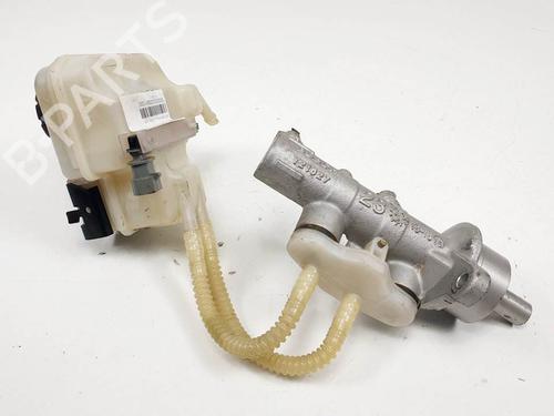 Used Brake master cylinder Brake master cylinder OPEL MERIVA A MPV (X03) 1.3 CDTI (E75) (75 hp) 13462966 13462966