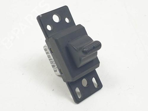 Used Right front window switch Right front window switch CHRYSLER VOYAGER IV (RG, RS) 2.5 CRD (141 hp) 28065832 28065832