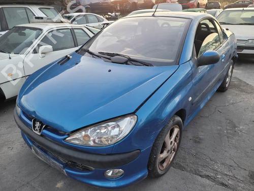 Brugte PEUGEOT 206 CC (2D) 1.6 16V (2DNFUF, 2DNFUR) (109 hp) 4219280
