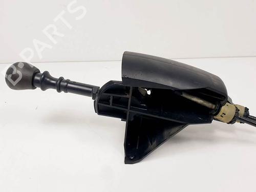 Used Gear lever Gear lever RENAULT MASTER II Van (FD) 2.5 dCi 100 (FD0U, FD0V, FD3U, FD3V, FD8U, FD8V) (99 hp) 17394862 17394862