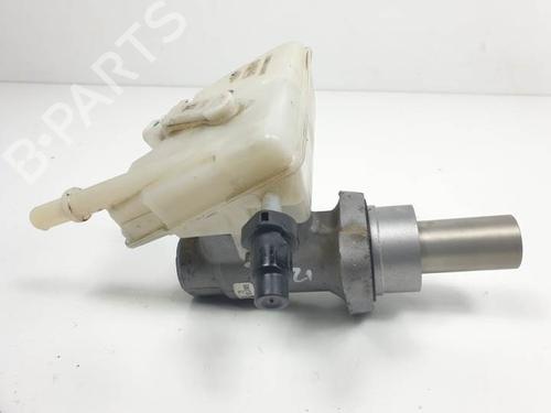 Brake master cylinder FORD KUGA II (DM2) 2.0 TDCi 4x4 | BP12377748M77 