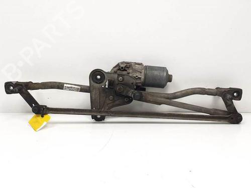 Used Front wiper motor VOLVO V60 I (155) D3 / D4 (163 hp) 25289463