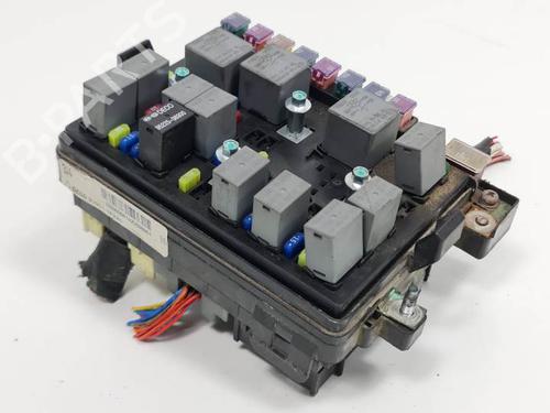 Used Fuse box KIA SPORTAGE II (JE_, KM_) 2.7 V6 4WD (175 hp) 8594317