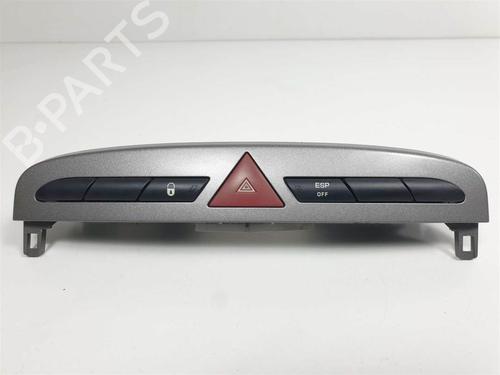 Used Warning switch Warning switch PEUGEOT 308 I (4A_, 4C_) 1.6 16V (120 hp) 10661363 10661363