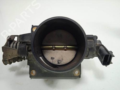 Used Throttle body FORD MONDEO III Saloon (B4Y) 2.0 16V (146 hp) 8683748