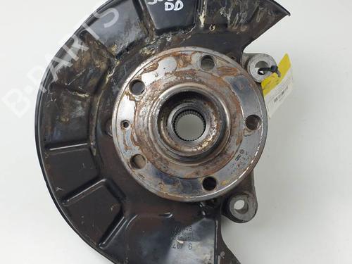 Used Right front steering knuckle VW PASSAT B6 (3C2) 2.0 TDI 16V (140 hp) 27554090