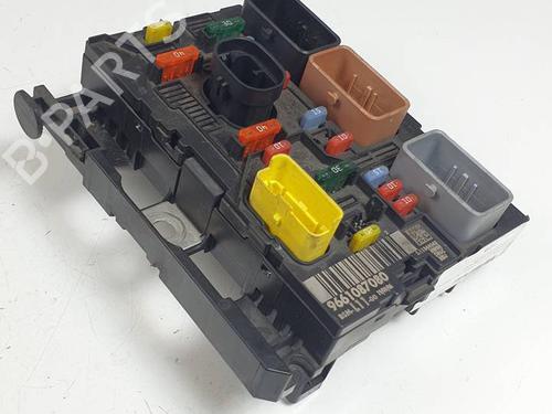 Used Fuse box PEUGEOT 307 SW (3H) 1.6 HDI 110 (109 hp) 29989489