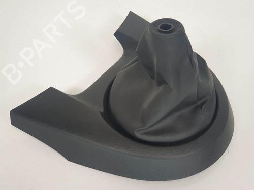 Used Shift knob Shift knob MAZDA 2 (DE_, DH_) 1.3 (DE3FS) (75 hp) 13953933 13953933