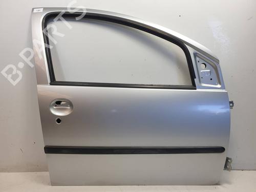 Used Right front door Right front door 37413647 37413647