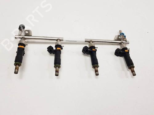 Used Injection rail Injection rail OPEL ZAFIRA A MPV (T98) 1.8 16V (F75) (125 hp) 15803828 15803828