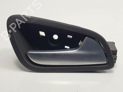 Used Rear right interior door handle Rear right interior door handle FORD KUGA II (DM2) 2.0 TDCi 4x4 (140 hp) 12377796 12377796