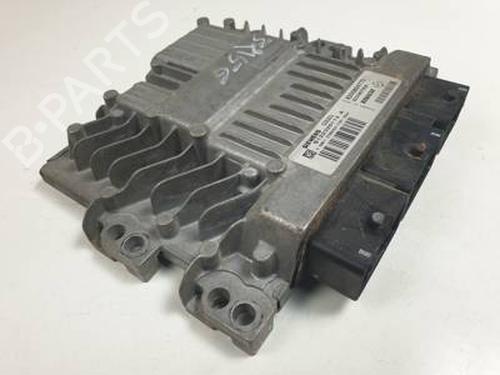 Motorstyringsenhet RENAULT MEGANE II (BM0/1_, CM0/1_) 1.5 dCi (BM1E, CM1E) (106 hp) 31033820