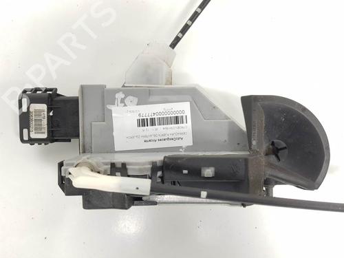 Used Front left lock Front left lock 8614572 8614572
