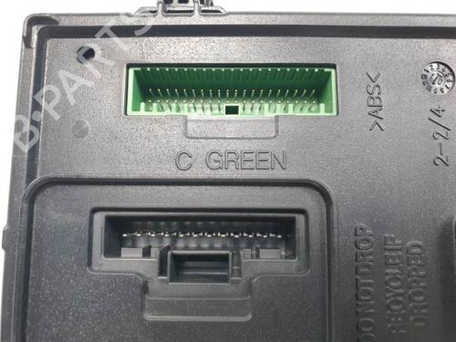 Fuse box RENAULT SCÉNIC III (JZ0/1_) 1.9 dCi (JZ0J, JZ1J, JZ1K, JZ1S) | BP28065786E1 