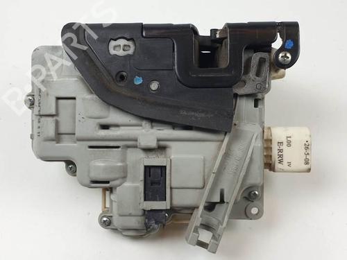 Front right lock SEAT LEON (1P1) 2.0 TDI | BP27525896C97 