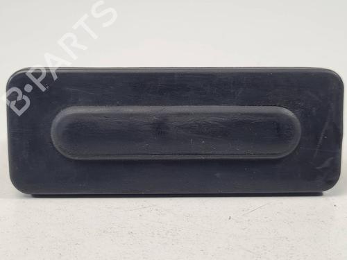 Used Tailgate handle Tailgate handle 37539342 37539342
