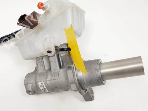 Brake master cylinder CITROËN C4 Picasso II 2.0 BlueHDi 150 | BP25403902M77 - Image 10