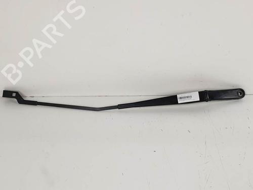 Used Front windshield wiper arm Front windshield wiper arm SKODA FABIA III (NJ3) 1.0 (75 hp) 6843788 6843788
