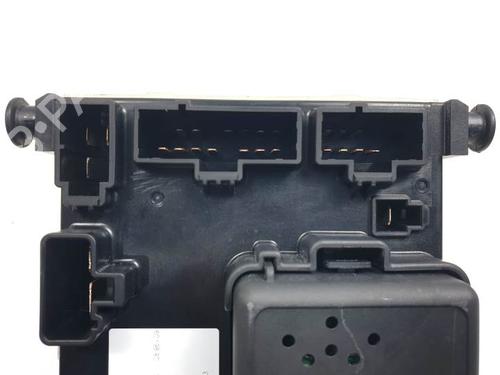 Fuse box FORD MONDEO II (BAP) 1.8 i | BP24990408E1 