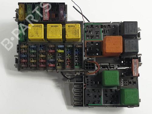 Used Fuse box Fuse box OPEL COMBO Tour 1.7 DI 16V (65 hp) 6848492 6848492