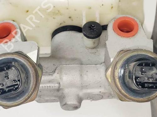 Brake master cylinder BMW 3 Touring (E46) 320 i | BP12372372M77 