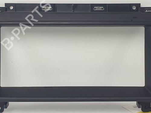 switch-jaguar-f-type-coupe-x152-2013-25119249 main image