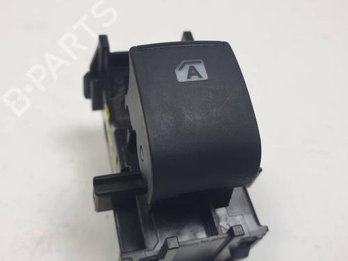 Used Right rear window switch Right rear window switch TOYOTA HILUX VIII Pickup (_N1_) 2.4 D (GUN112_, GUN122_, GUN135_, GUN120_, GUN135R,... (150 hp) 40176126 40176126