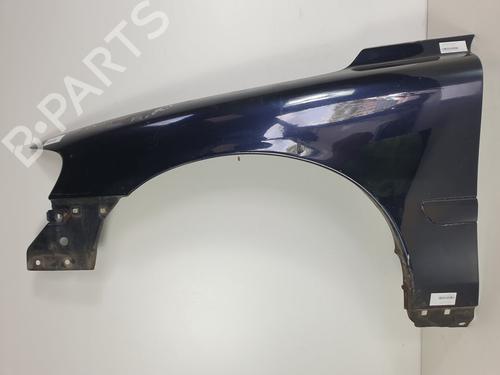 Used Left front fenders VOLVO V70 II (285) 2.4 (170 hp) 12376108