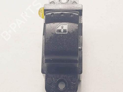 Used Left rear window switch Left rear window switch SSANGYONG ACTYON I 2.0 Xdi (141 hp) 19394448 19394448