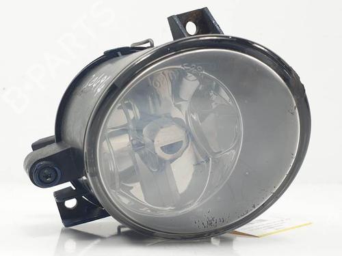 Used Right front fog light SEAT LEON (1P1) 1.9 TDI (105 hp) 25752468