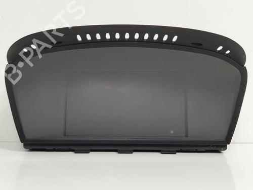 Used Instrument cluster BMW 5 Touring (E61) 525 d (177 hp) 6860078