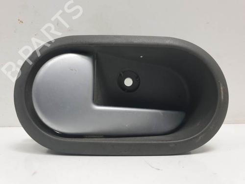 Venstre bagtil invendig håndtag FORD FUSION (JU_) 1.4 (80 hp) 9298561