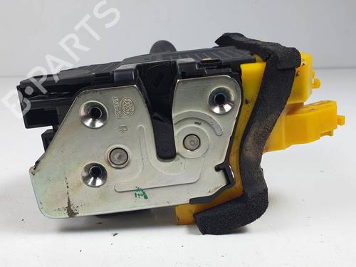 Used Front right lock HYUNDAI i30 Estate (GD) 1.6 CRDi (110 hp) 29581696