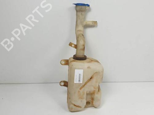 Used Windscreen washer tank KIA CARNIVAL I (UP, FL) 2.9 TDi (126 hp) 12380693