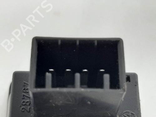 Right front window switch FIAT 500 (312_) 1.3 D Multijet (312AXB1A) | BP6846553I26 - Image 2
