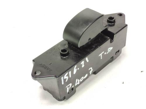 Used Right rear window switch Right rear window switch PEUGEOT 4007 (VU_, VV_) 2.2 HDi (156 hp) 8794111 8794111