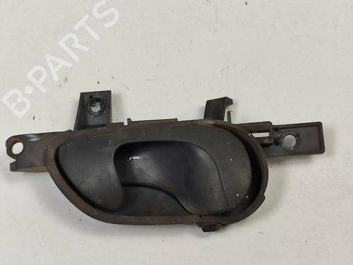 Used Front left interior door handle Front left interior door handle FIAT SCUDO Van (220_) 1.9 TD (92 hp) 9860382 9860382