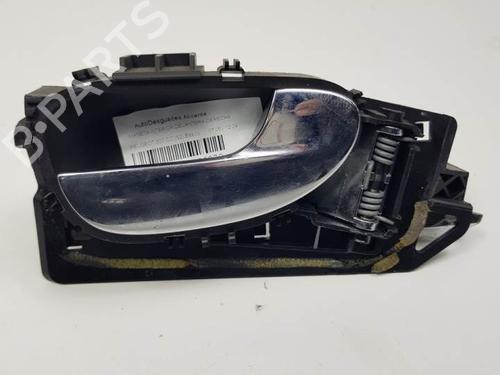 Used Front right interior door handle PEUGEOT 307 CC (3B) 2.0 HDi 135 (136 hp) 11527473