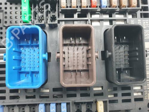 Fuse box CITROËN C4 Grand Picasso II (DA_, DE_) 1.2 THP 130 | BP29741846E1 