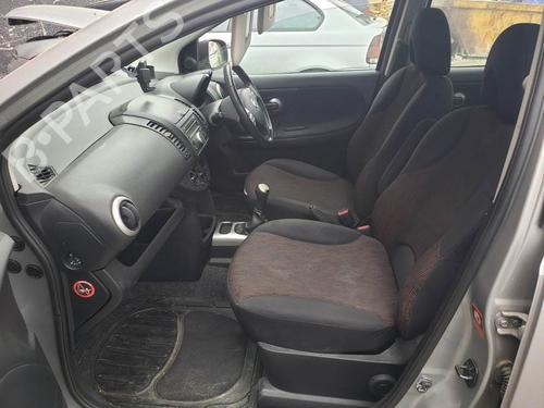 Warning switch NISSAN NOTE (E11, NE11) 1.4 | BP16199193I22 - Image 14