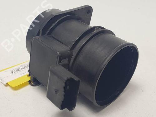 Used Mass air flow sensor Mass air flow sensor RENAULT MEGANE I Classic (LA0/1_) 1.9 dCi (LA05) (105 hp) 25145528 25145528
