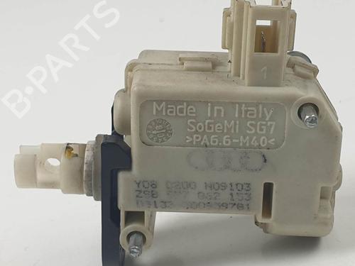 Used Electronic module AUDI A3 Convertible (8P7) 1.9 TDI (105 hp) 24989766