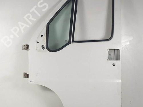 Used Left front door Left front door 16585911 16585911