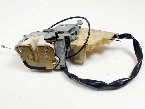 Used Rear left lock TOYOTA YARIS VERSO (_P2_) 1.3 (NCP20_, NCP22_, NCP20R, NCP22R) (86 hp) 25140920