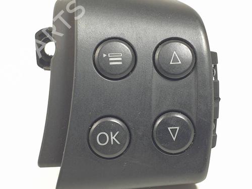 Used Steering wheel controls Steering wheel controls VW GOLF V Variant (1K5) 1.9 TDI (105 hp) 30049843 30049843