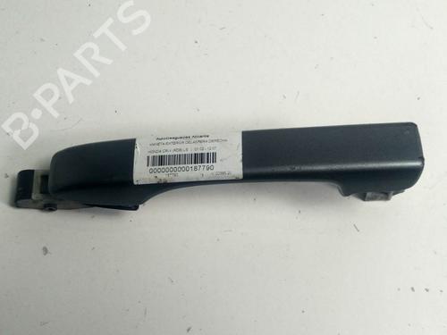 Used Front right exterior door handle Front right exterior door handle HONDA CR-V II (RD_) 2.0 (RD5) (150 hp) 6851345 6851345