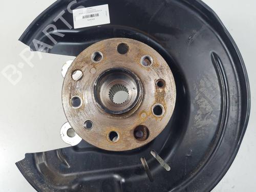 Used Left rear steering knuckle Left rear steering knuckle LEXUS RX (_LA1_, _LH1_) 350h (AALH10) (250 hp) 40176006 40176006