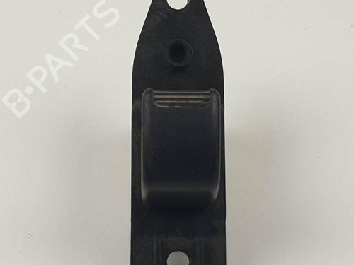 Used Right front window switch Right front window switch NISSAN VANETTE CARGO Bus (HC 23) 2.3 D (75 hp) 24499883 24499883