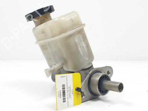 Used Brake master cylinder HYUNDAI SANTA FÉ II (CM) 2.2 CRDi GLS (150 hp) 27272523